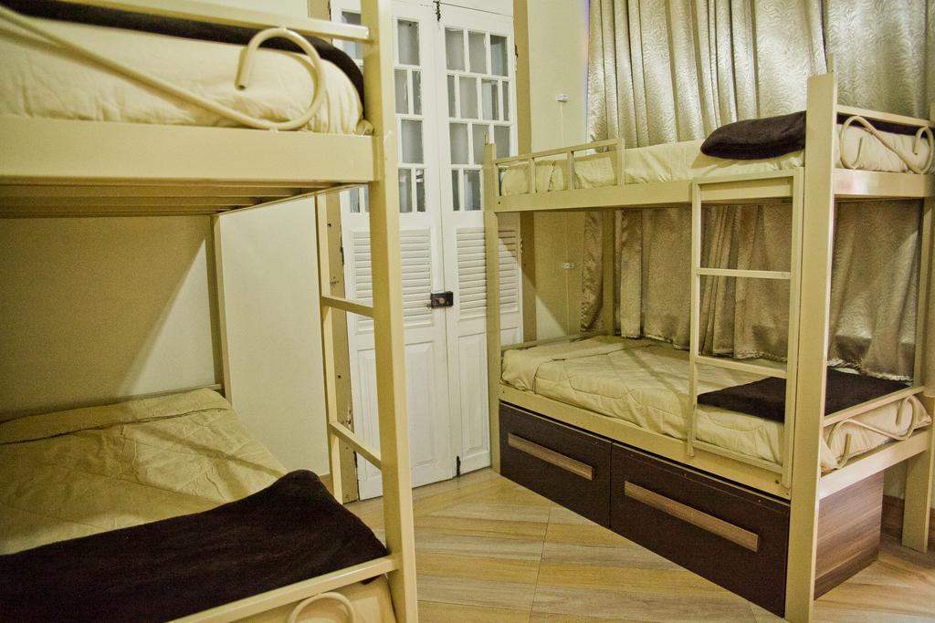 Hostel Semear *